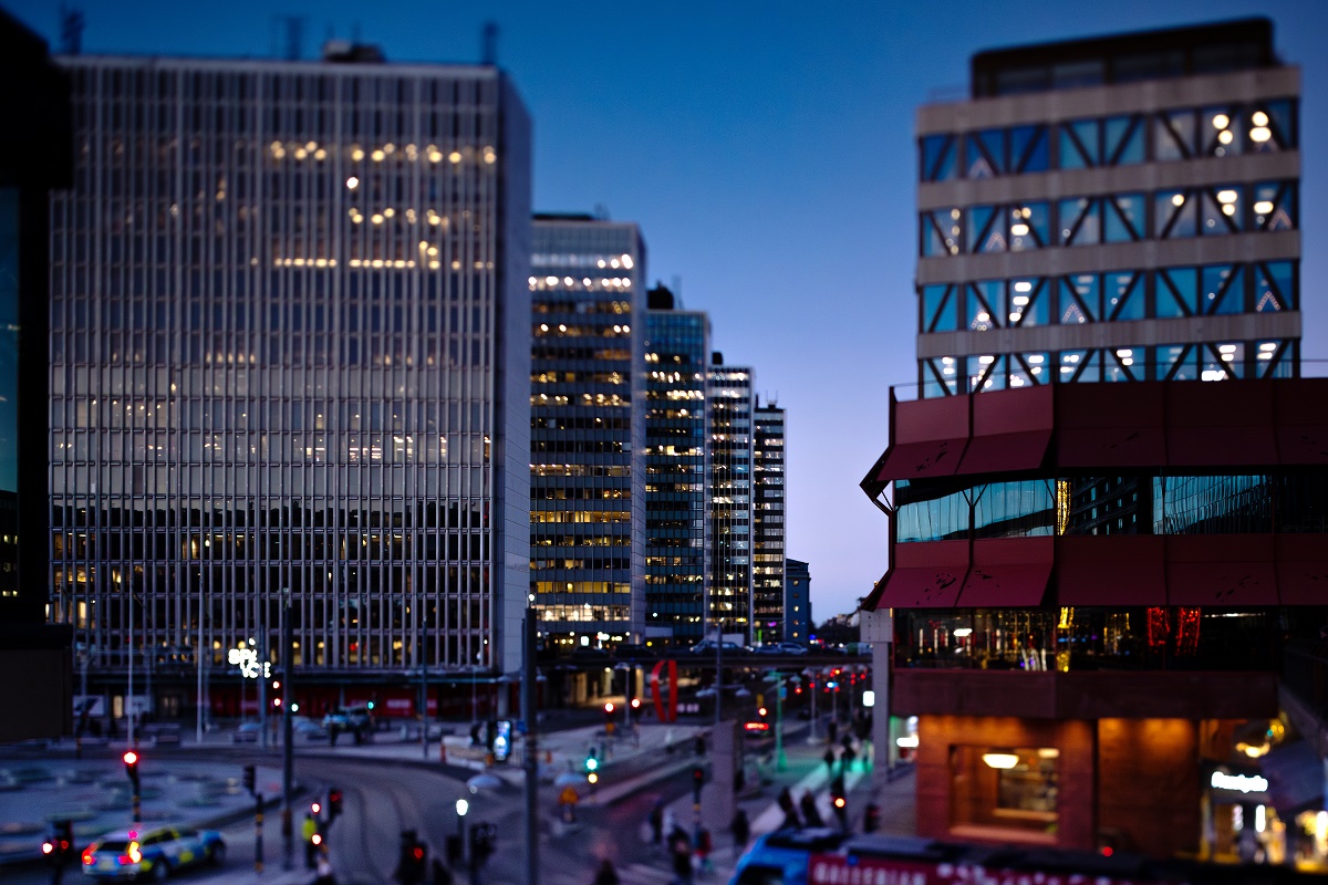 _01_0649 Årsboken_Lägesbilden_City_Stockholm_Sergels_Torg_Hötorgsskraporna_(SBG)_3840px_sRGB_1200.jpg